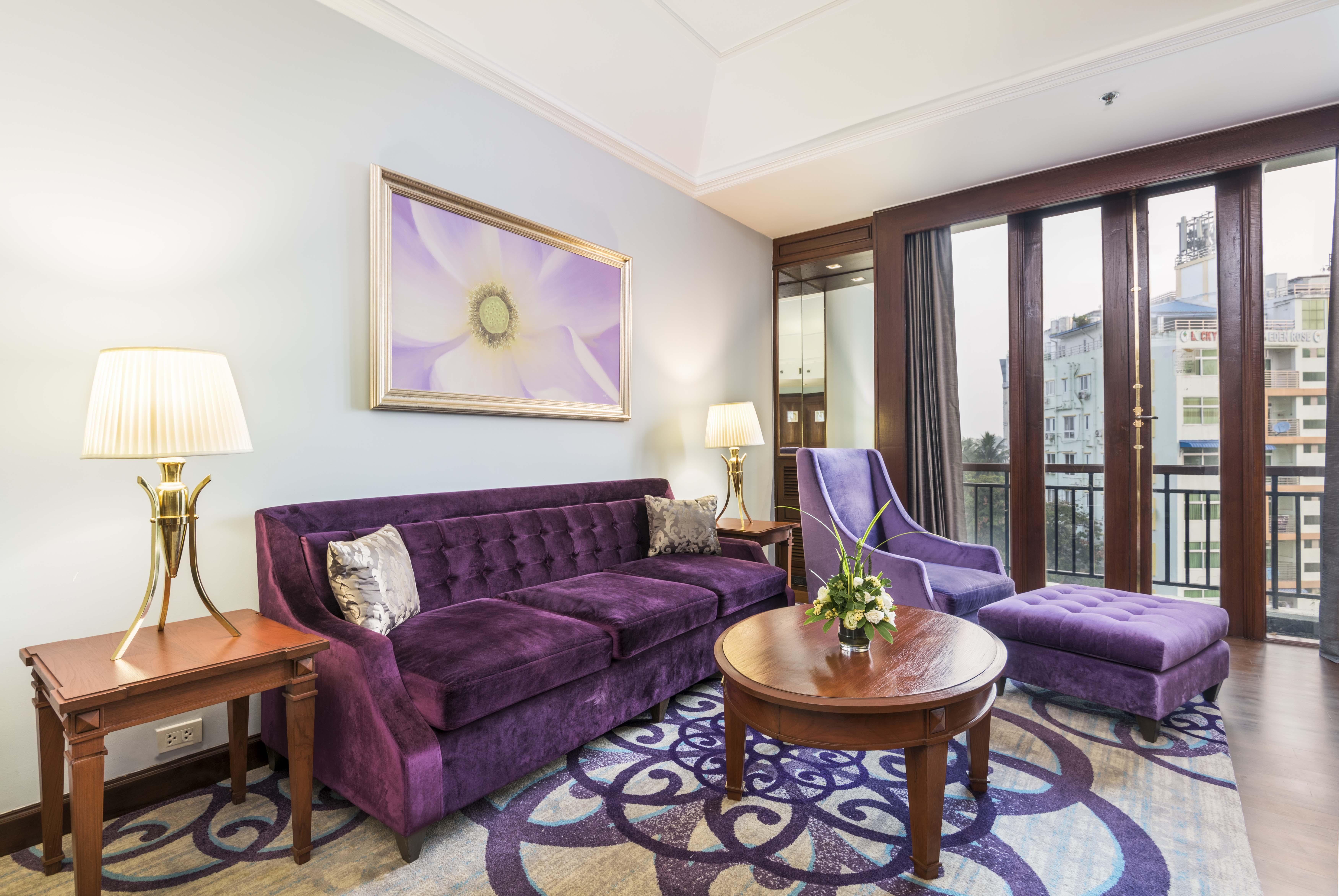 Chatrium Hotel Royal Lake Yangon Bagian luar foto