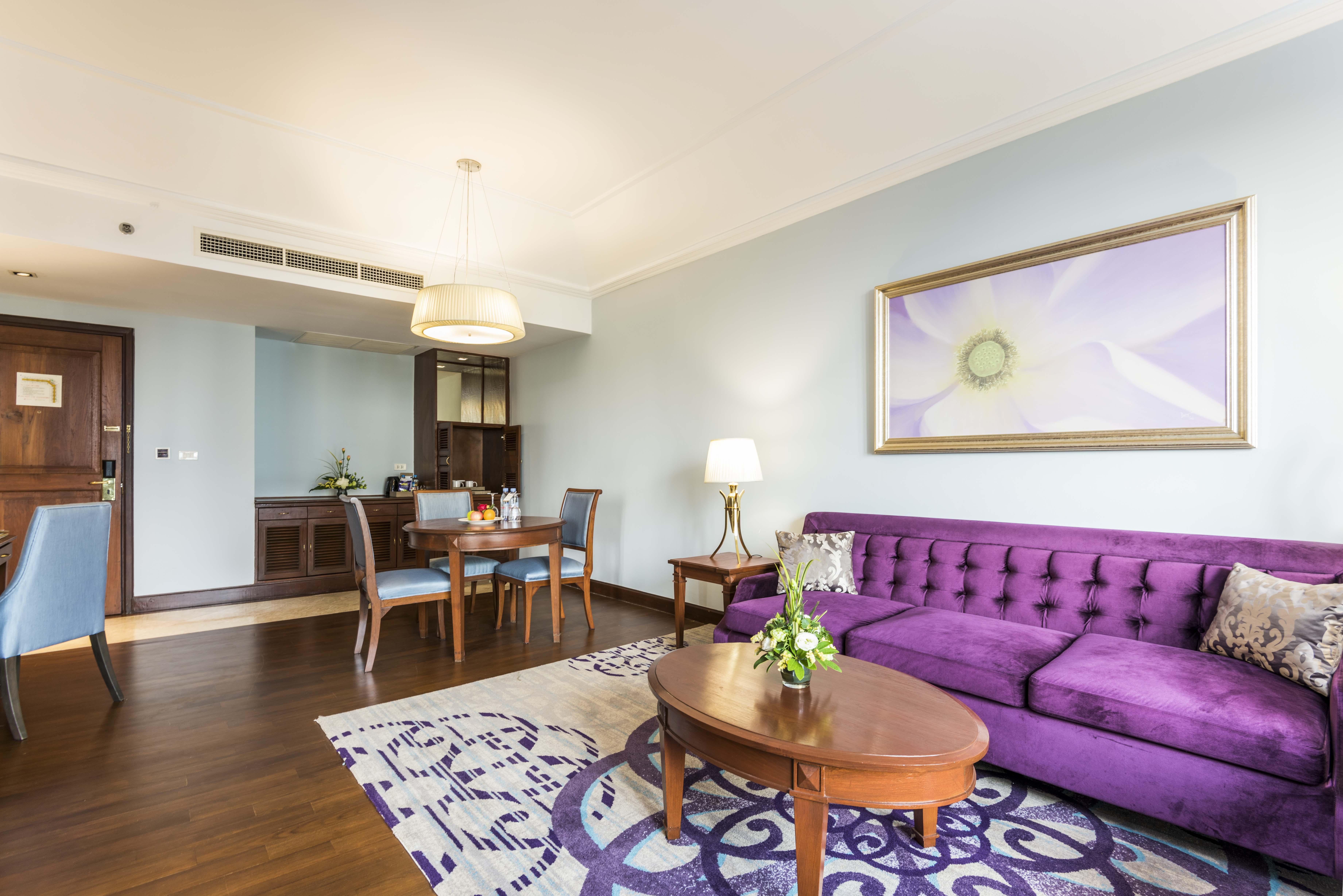 Chatrium Hotel Royal Lake Yangon Bagian luar foto