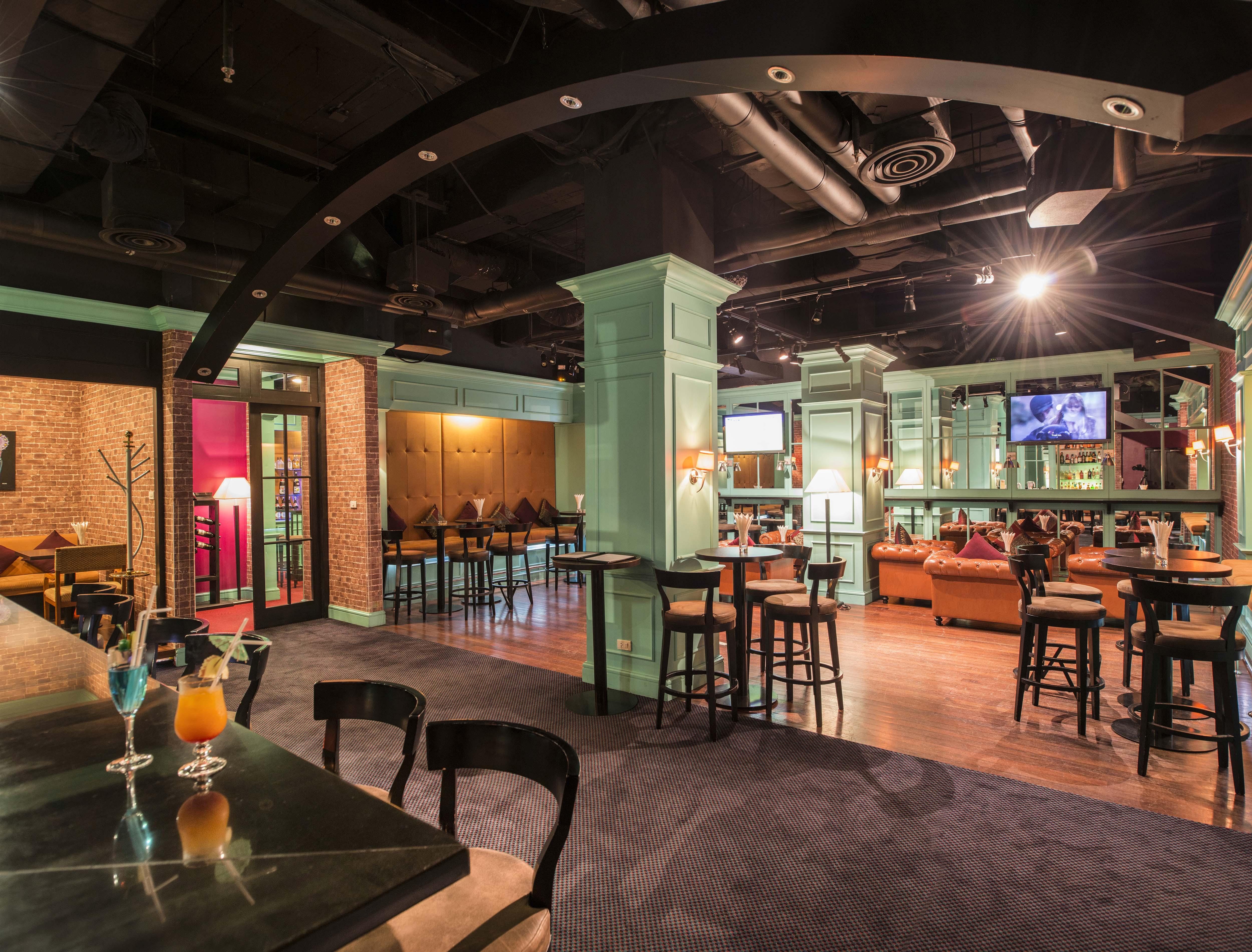 Chatrium Hotel Royal Lake Yangon Bagian luar foto